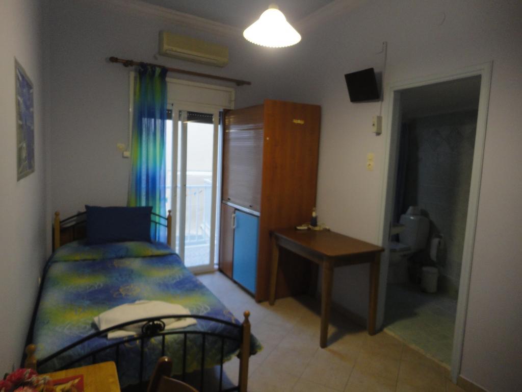 Apergis Rooms Hermópolis Exterior foto